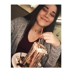 Meet your Posher, Mackenzie